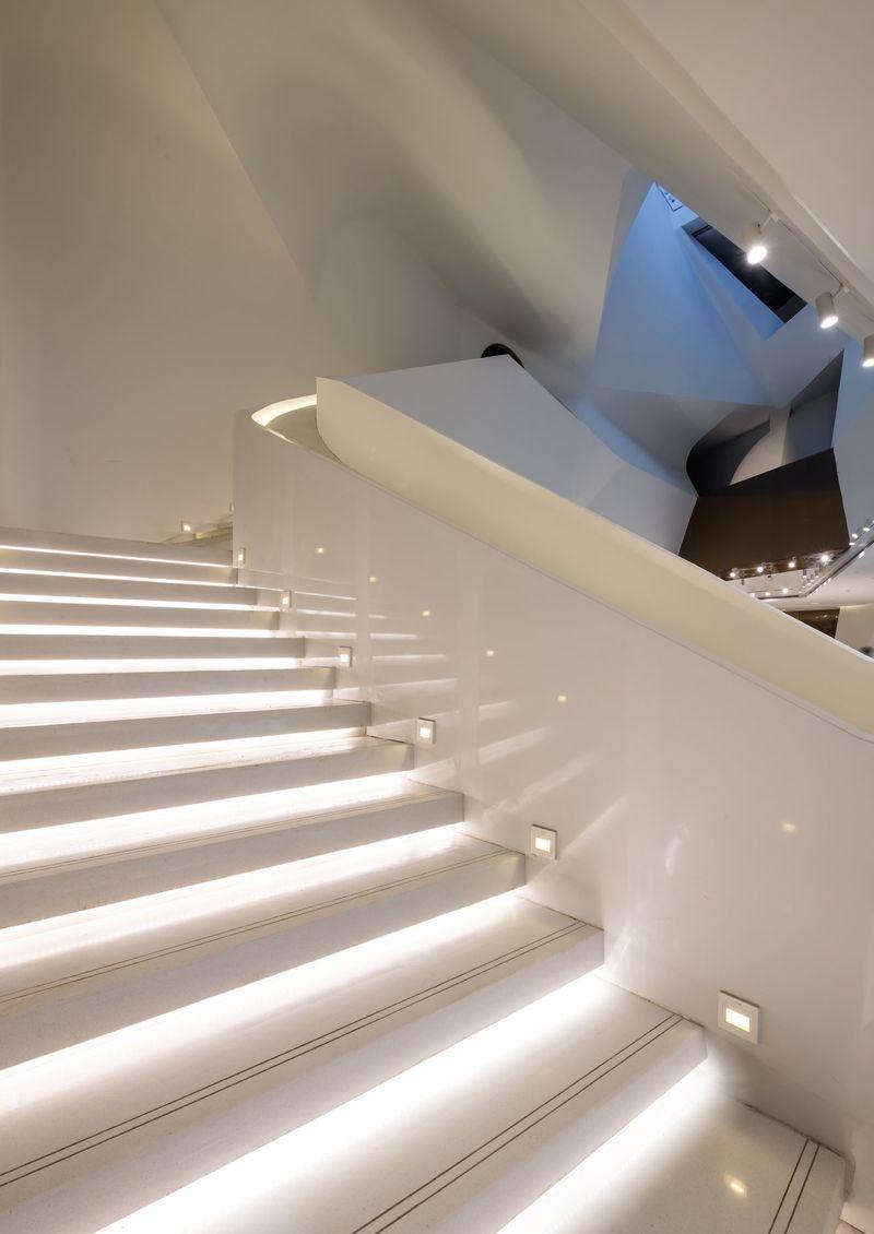 郑州绿地云都会销售中心-14