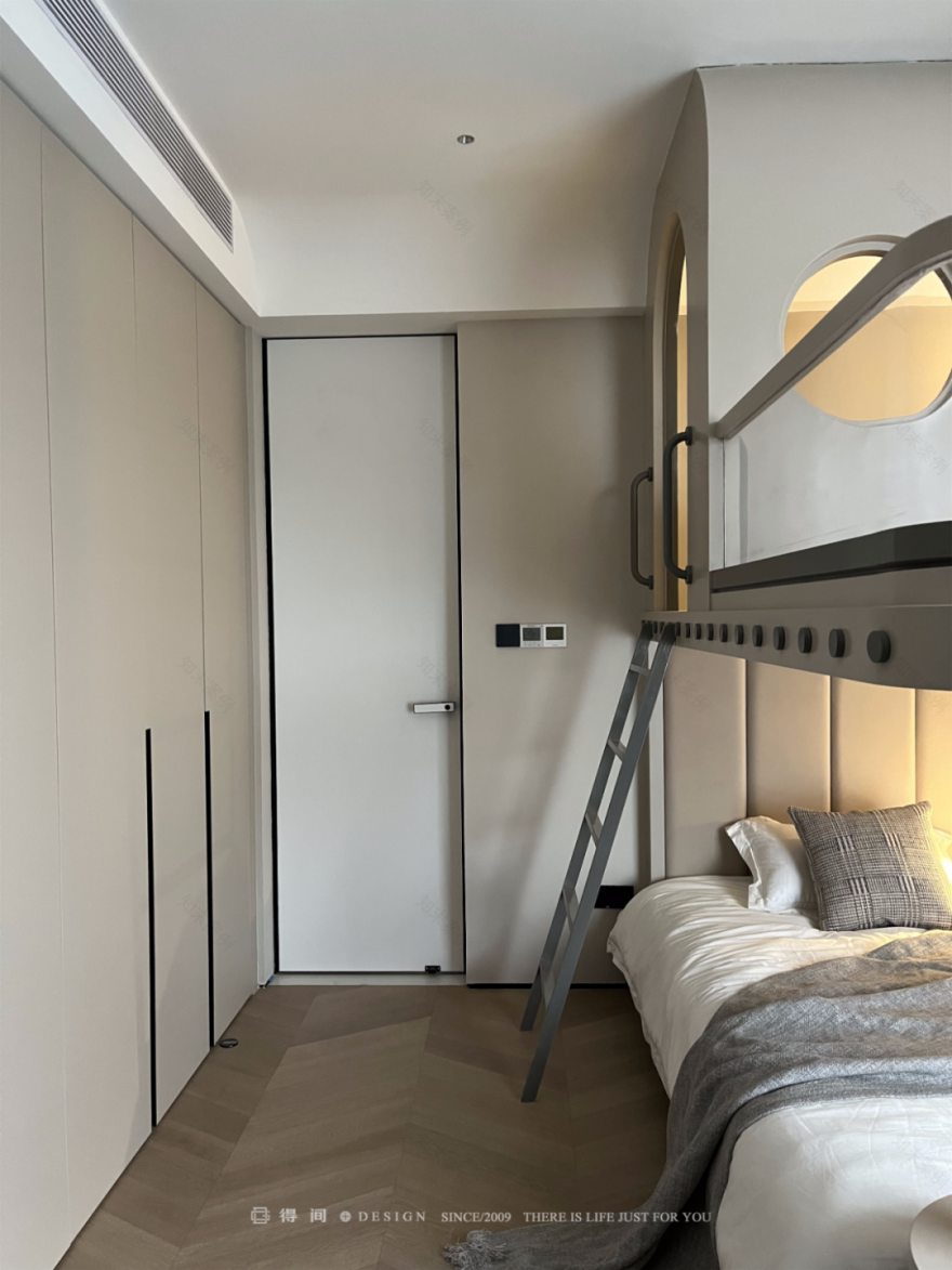 实景首发丨双餐厅、地台儿童房...用治愈系原木住宅给春日来信-201