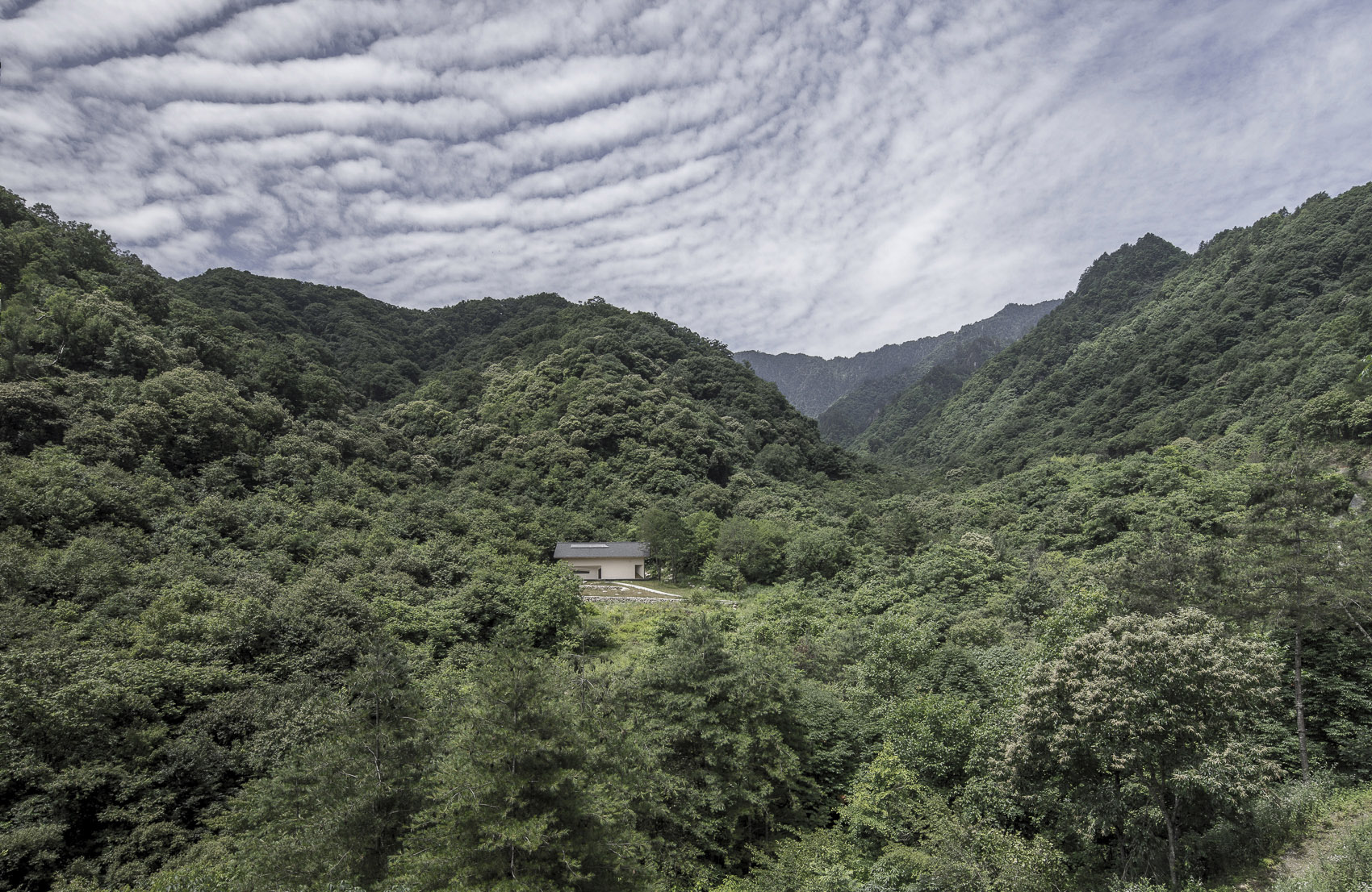 秦岭宿集 · 空山九帖书店·王维的寂寞,山果落餐厅丨中国汉中丨STUDIO QI 建筑事务所-20