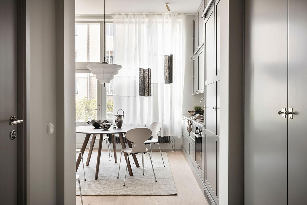 哥德堡带独立入口和露台的时尚公寓-41