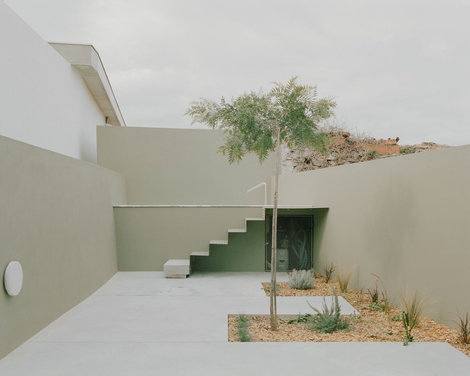 卡萨韦尔德加戈丨葡萄牙丨Bruno Dias Arquitectura-25