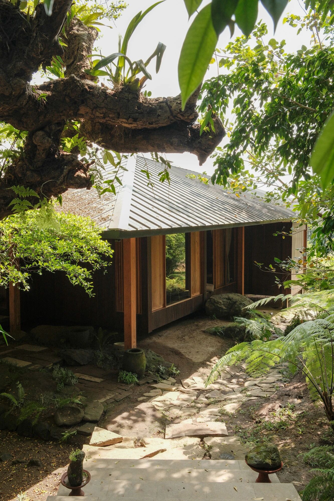 巴厘岛靛染艺术家夫妇 Tian Taru 私宅丨印度尼西亚巴厘丨Conchita Blanco-15