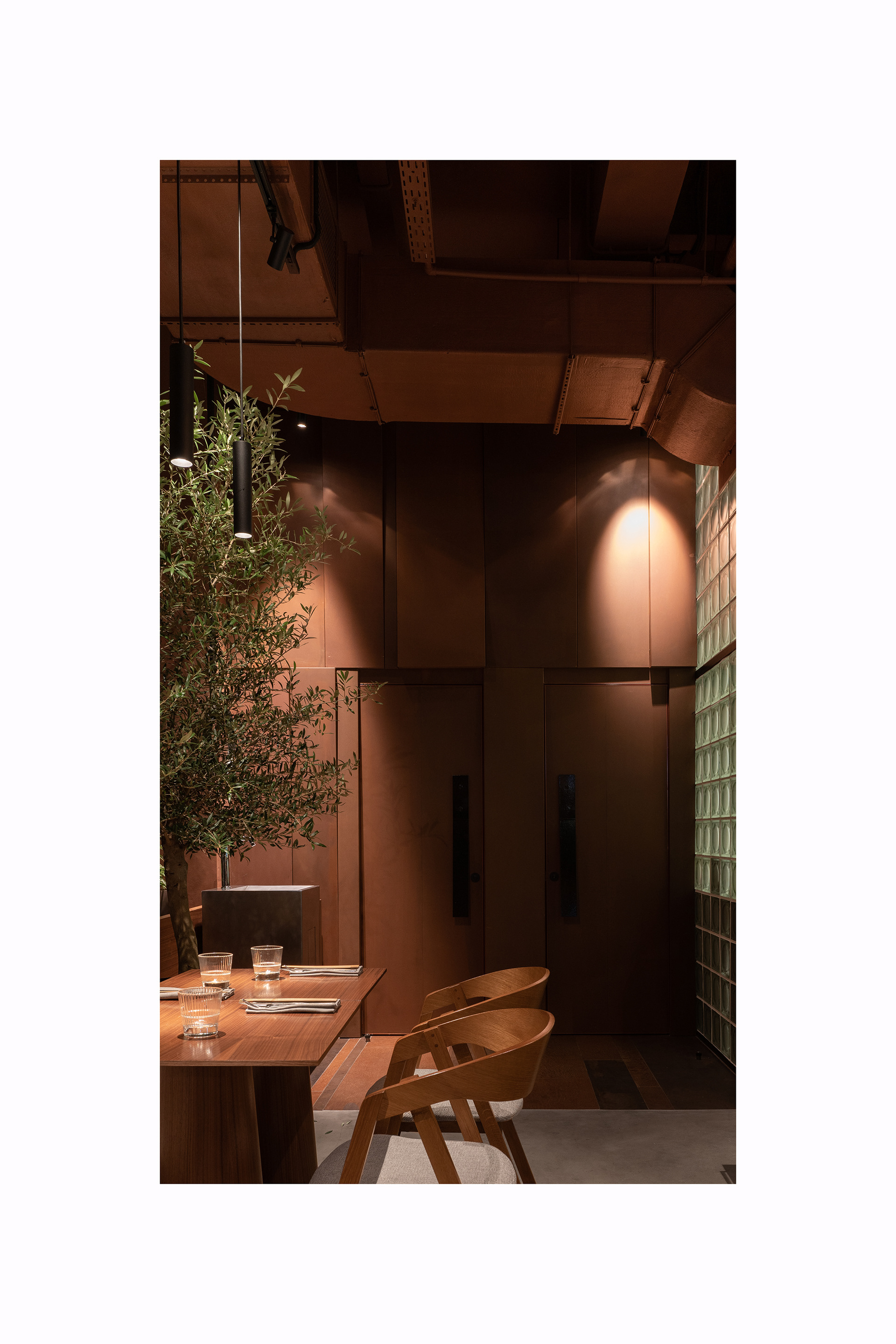 超·亚洲小酒馆&酒吧丨俄罗斯莫斯科丨Egor Bogomolov 等-33