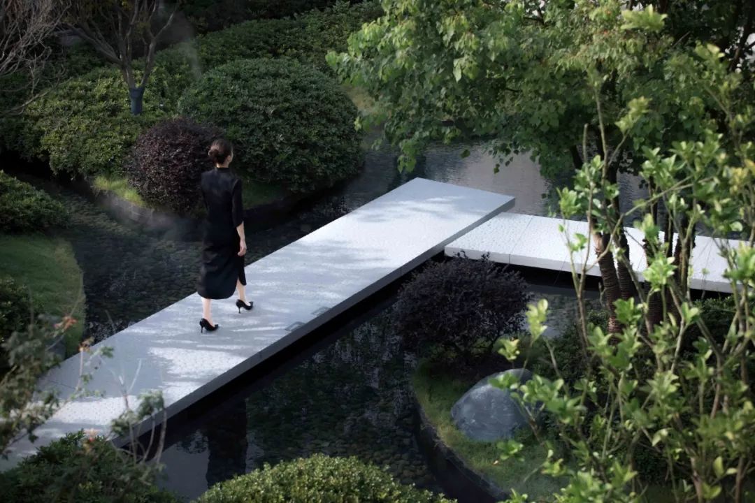 新中式园林之美丨中国上海丨广州观己设计,朗道国际设计,朗庭景观设计-113