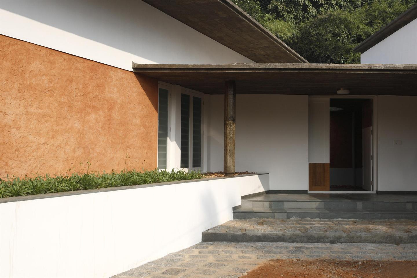 印度喀拉拉邦天然住宅——绿色环保的简约设计-22