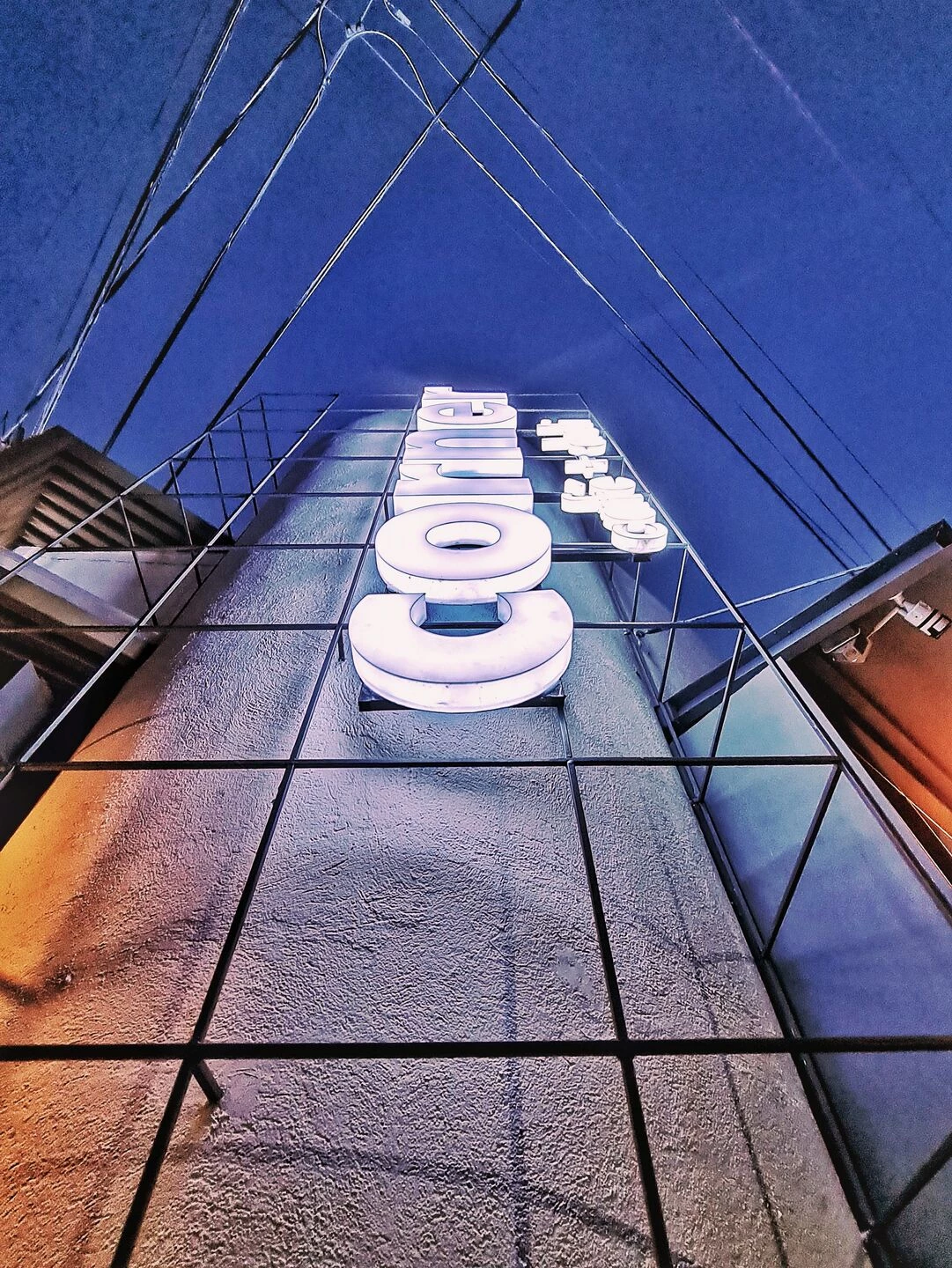 街角咖啡馆兼熟食店丨菲律宾马尼拉丨Sim Ateliers-17