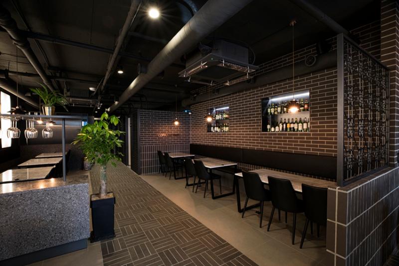 50 坪韩牛专卖店 | 现代黑色风格打造高级就餐体验-6