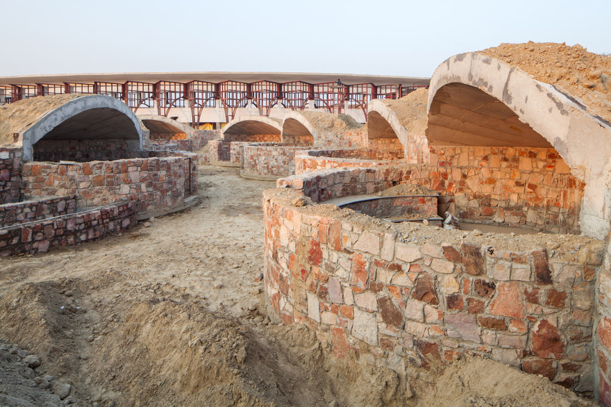 印度红拱螺旋城市市集-Avadh Shilpgram / Archohm Consults-57