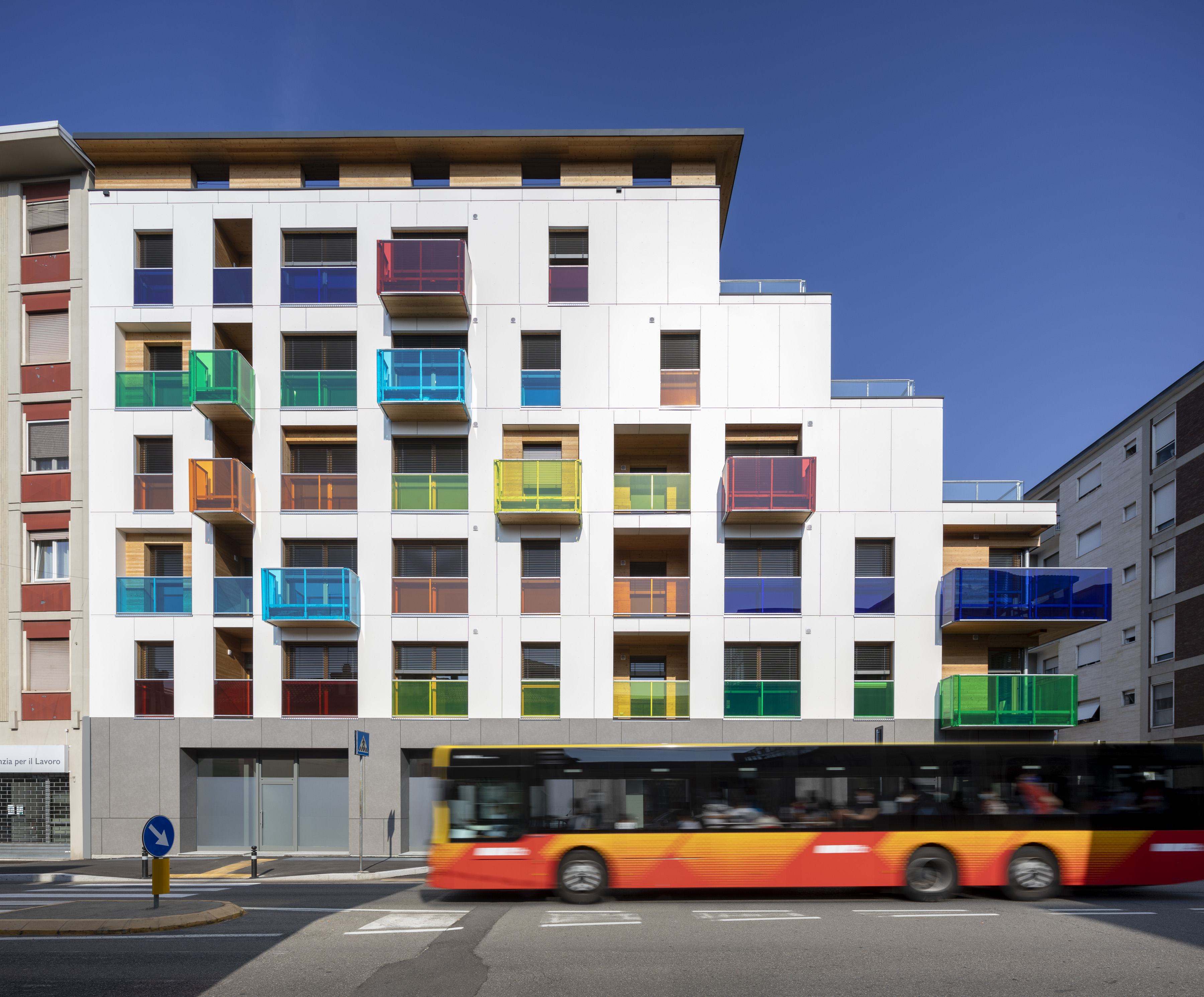 米兰 20 世纪中心公寓丨意大利贝加莫-12