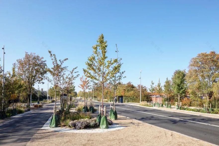 创意街区设计 | 打造人性化公共空间-42