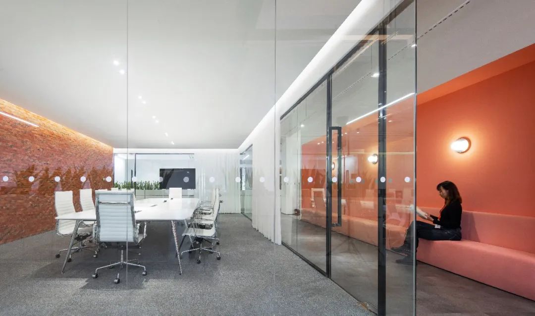 彩装色界 · 美源化妆品公司办公及研发总部丨ZITO.DESIGN-79