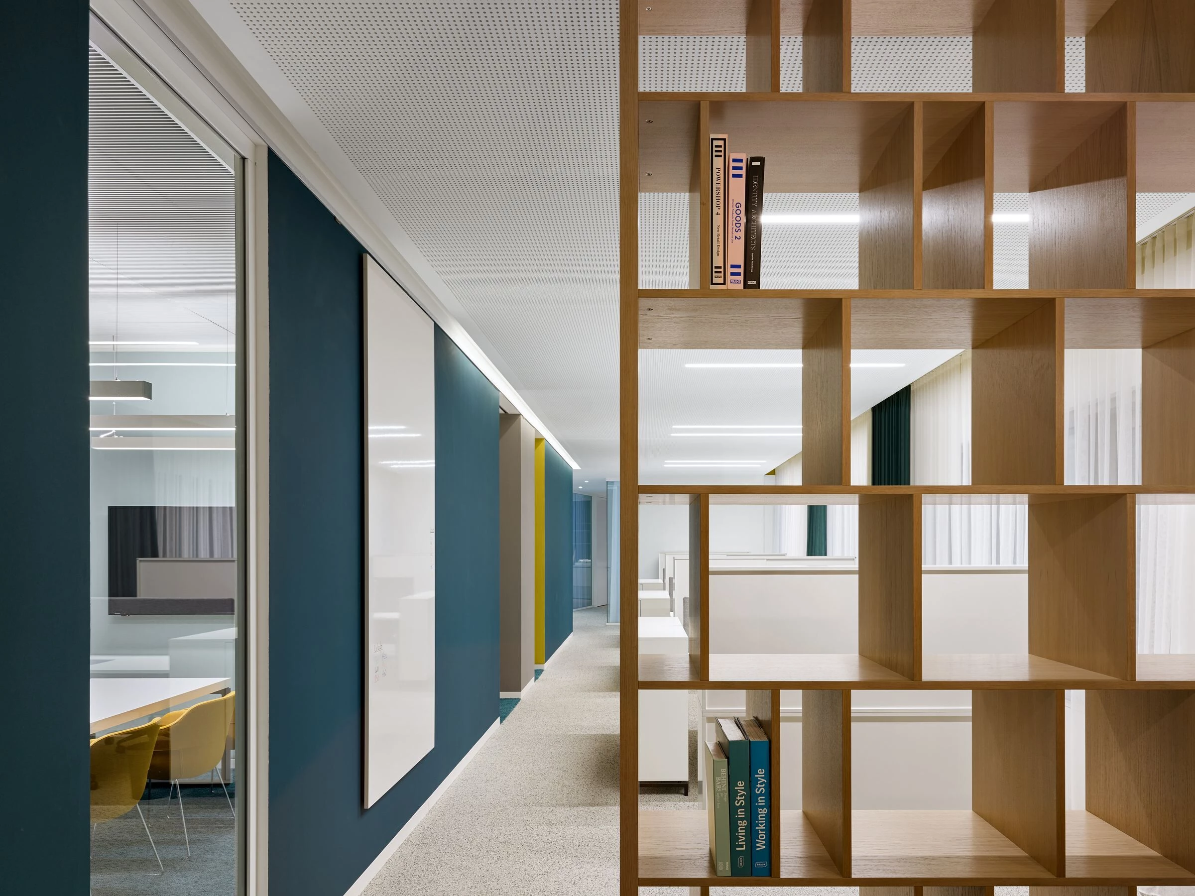 德国 Metzger 房产公司办公室-15