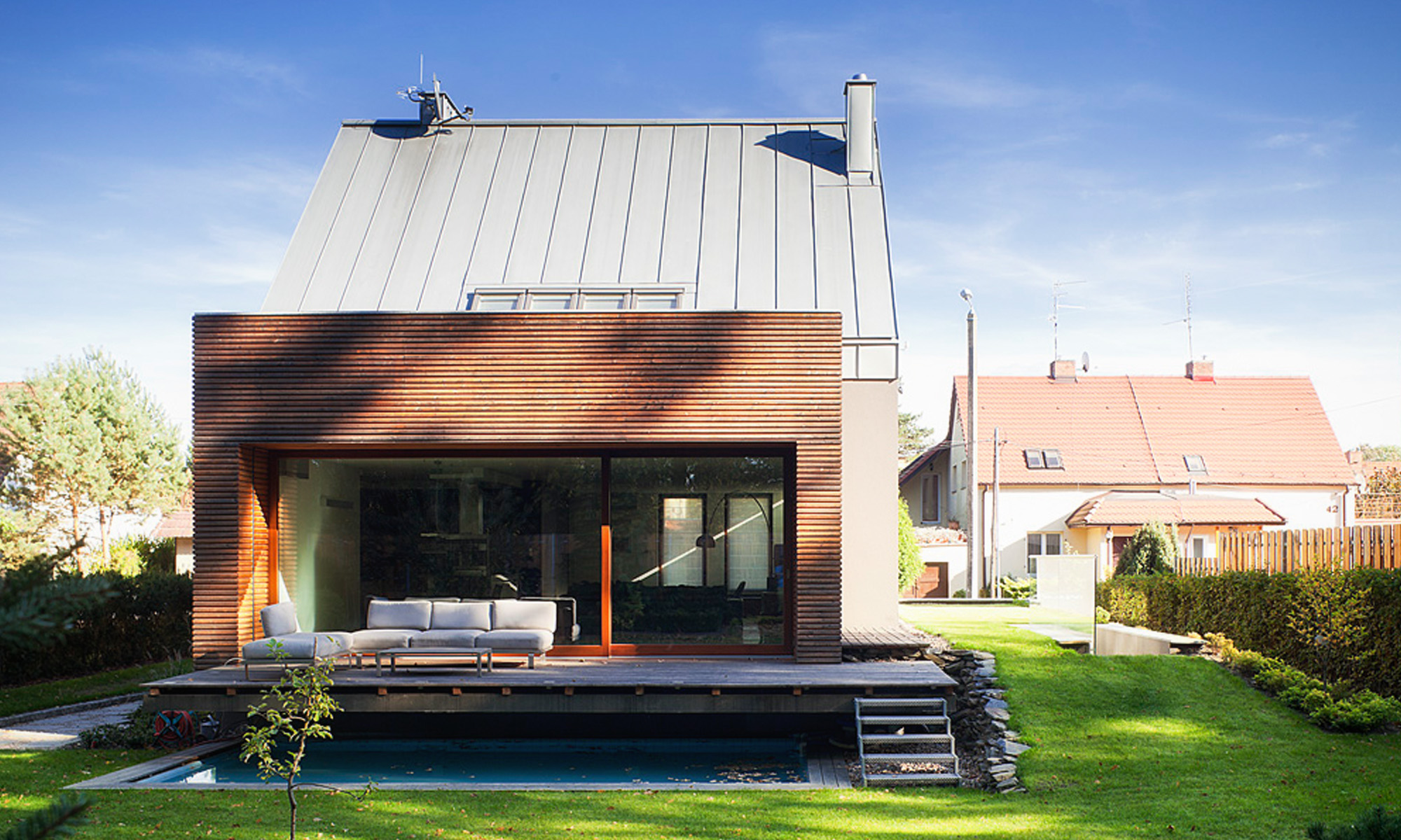 small house for a single-11