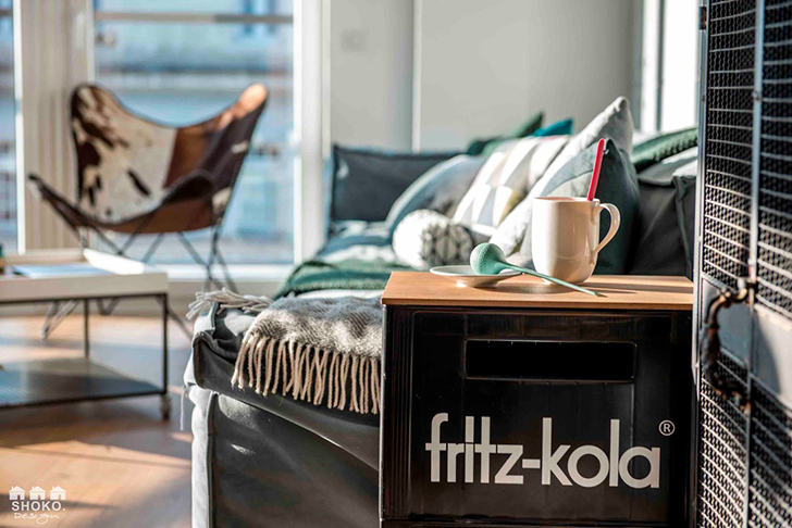 波兰全景窗公寓 | 明亮色彩与趣味空间-17