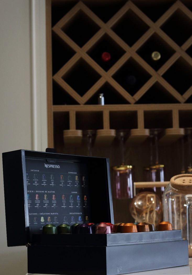 班帝尼设计丨平层丨远程设计的开放式厨房-6