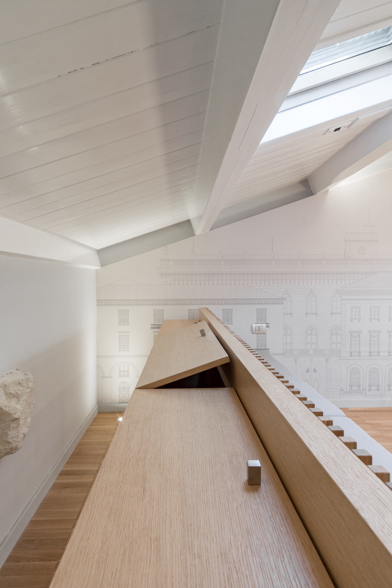 萨萨里历史中心阁楼办公室设计丨意大利萨萨里-27