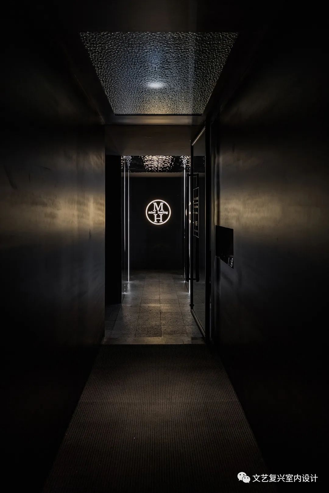 文艺复兴作品 | MH 皮肤管理中心 | 水光之舞,黑色魅影-24