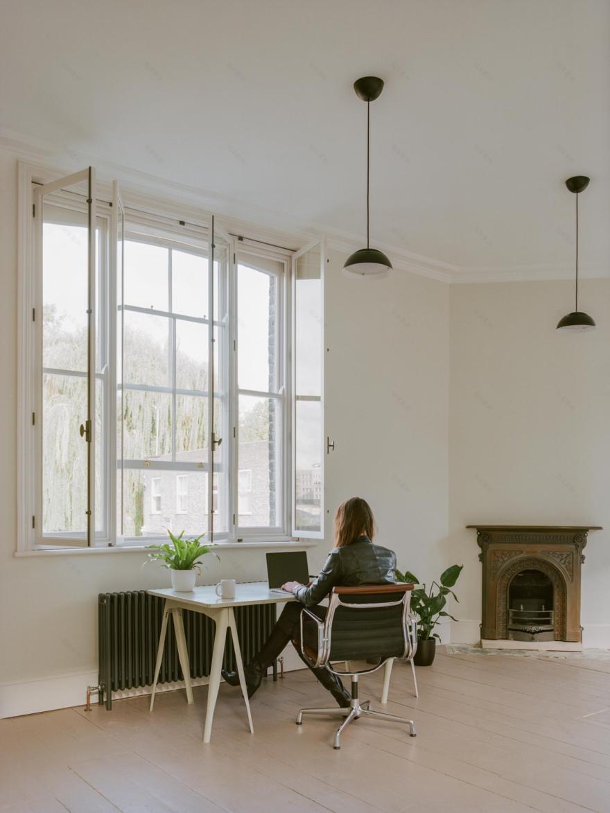 三磨坊摄影棚(或三磨坊制片厂 ,注:"Studios"具体指摄影棚、制片厂等,需结合实际语境确定更准确译法,仅此处信息可先如此翻译 ) 丨英国伦敦丨Gort Scott,Freehaus-28