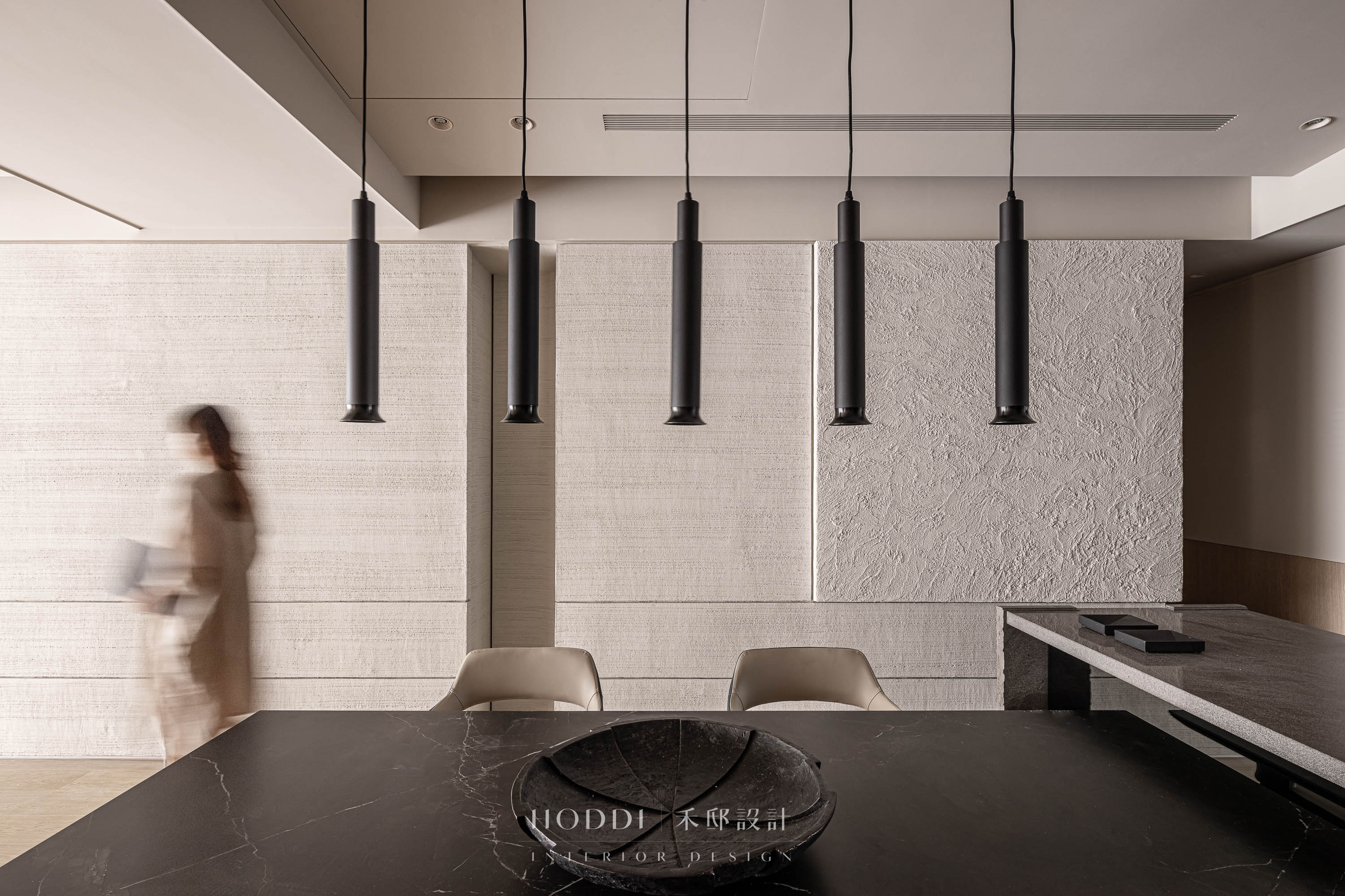 双面采光长形空间，收纳与艺术共融-6