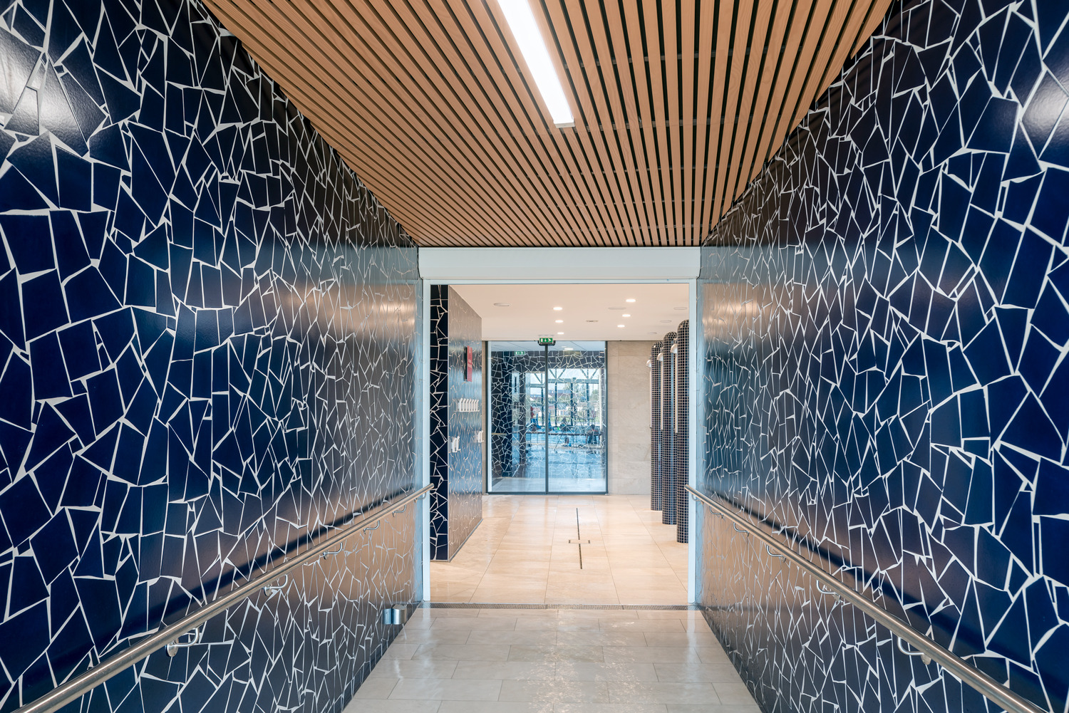 体育馆丨MultiplexeAquatique-61