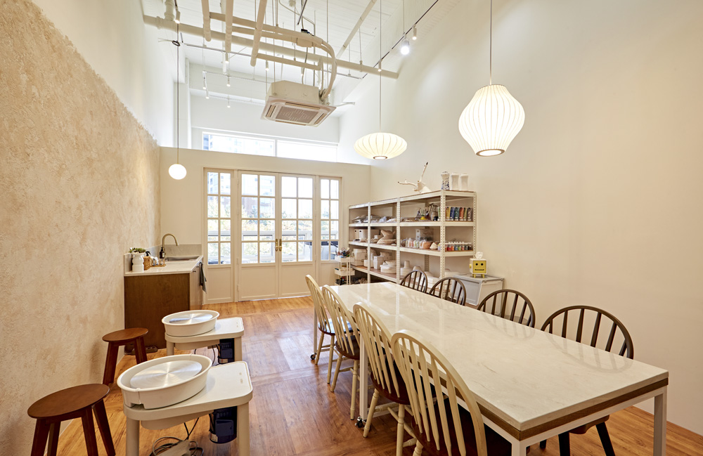 14 坪温暖氛围的陶瓷工作室设计-8