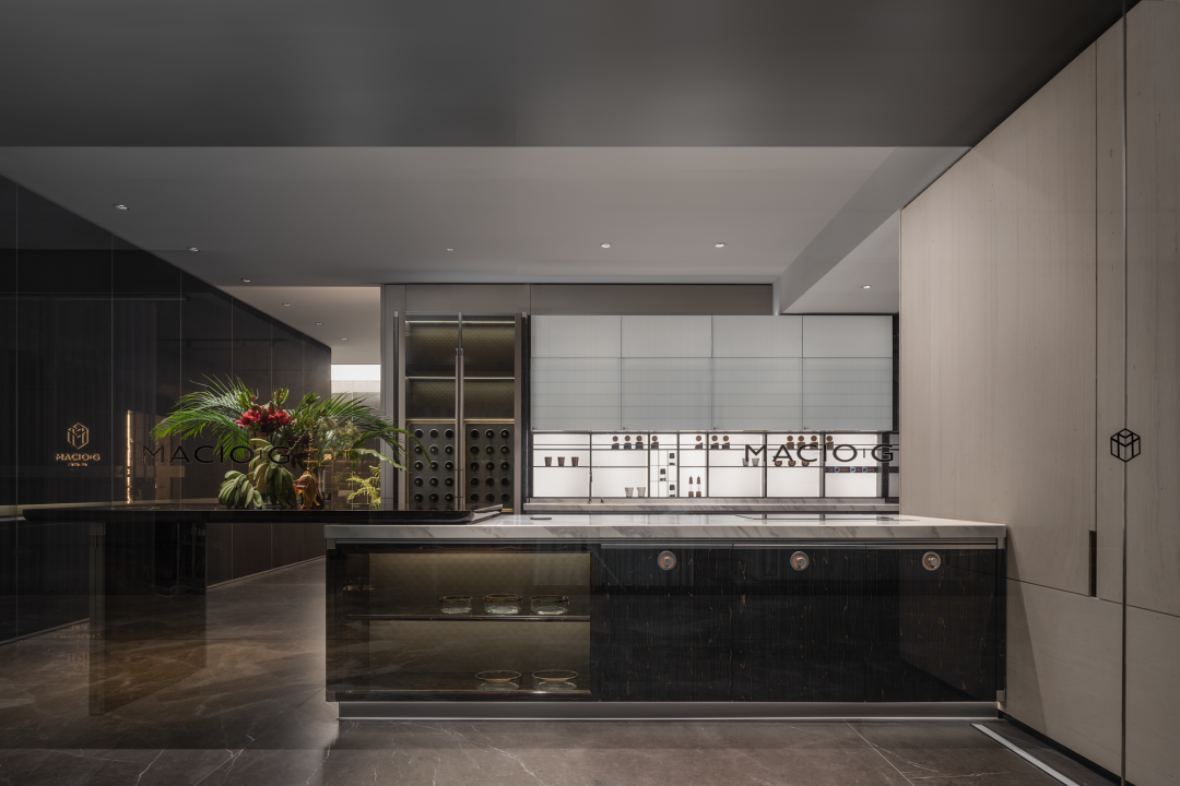 玛格·极广州罗浮宫旗舰店丨中国广州丨广州共生形态工程设计有限公司-97
