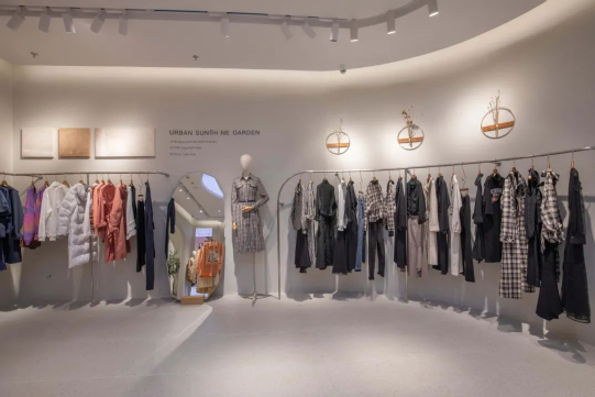 熙然女装第五代店铺形象设计丨中国海口丨MJVMD(广州孟靖迪赛品牌策划有限公司)-41