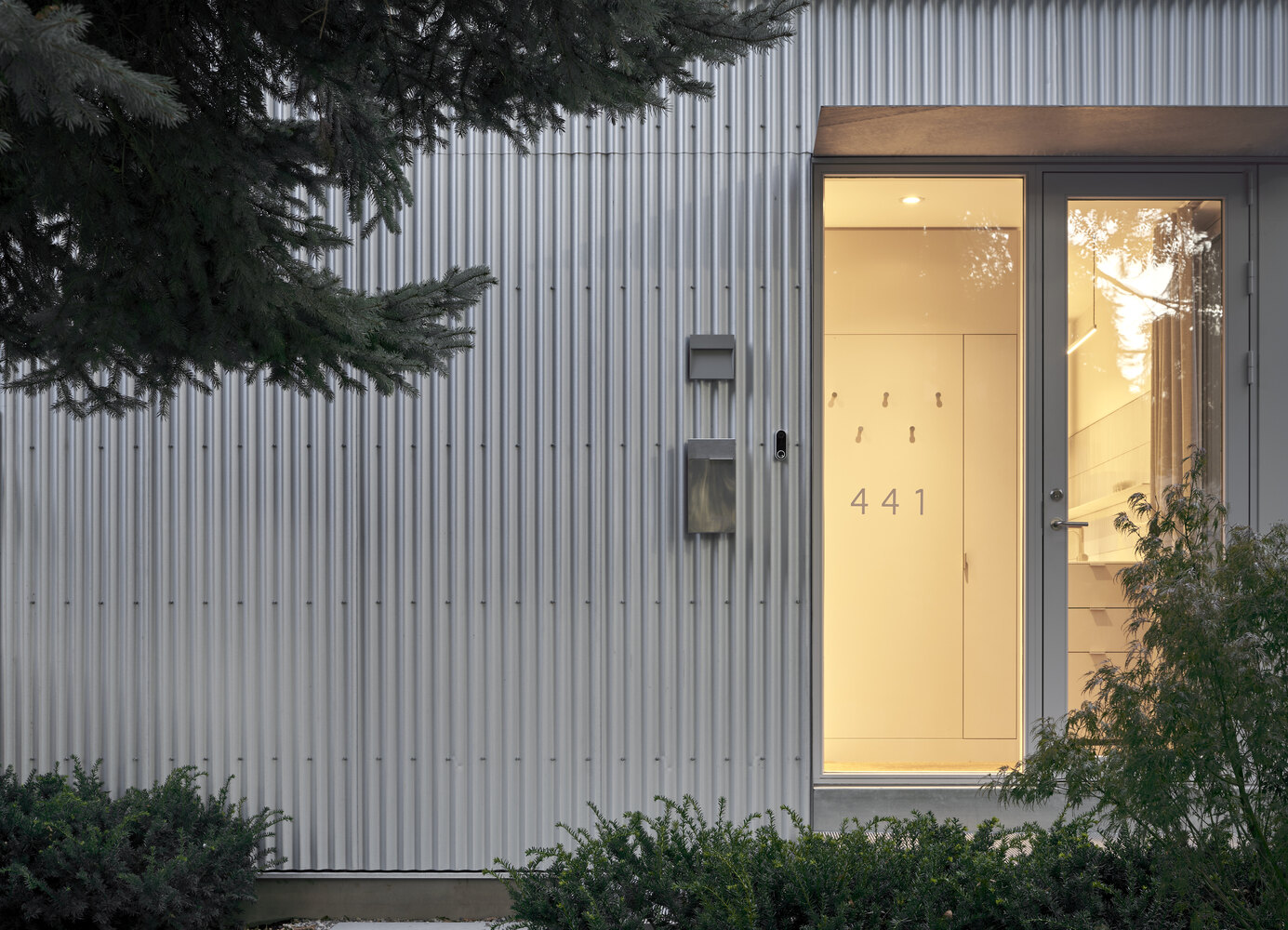 加拿大克雷文路别墅丨Ania Moryoussef 建筑师(AMA)-11