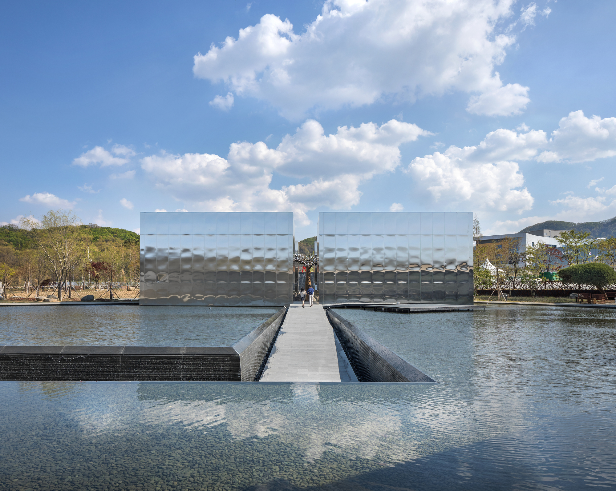 Complex Cultural Space ‘Mon Amour’ / HBA-rchitects-15