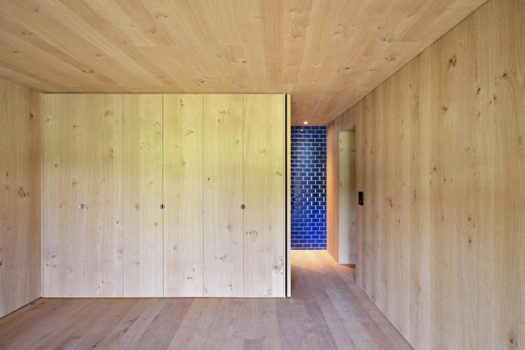 瑞士中世纪小镇新宅 | 传统与现代的完美融合-18