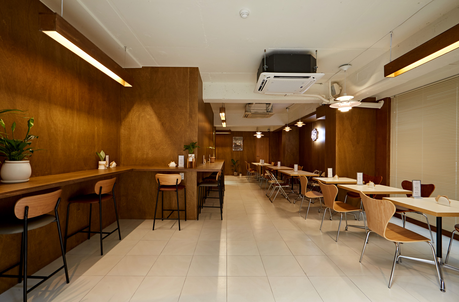 20 平米现代高级餐厅设计案例解析-3