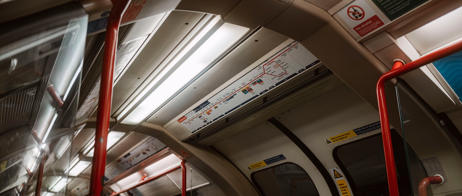 变形伦敦丨United KingdomLondon丨alexanderrentsch-90