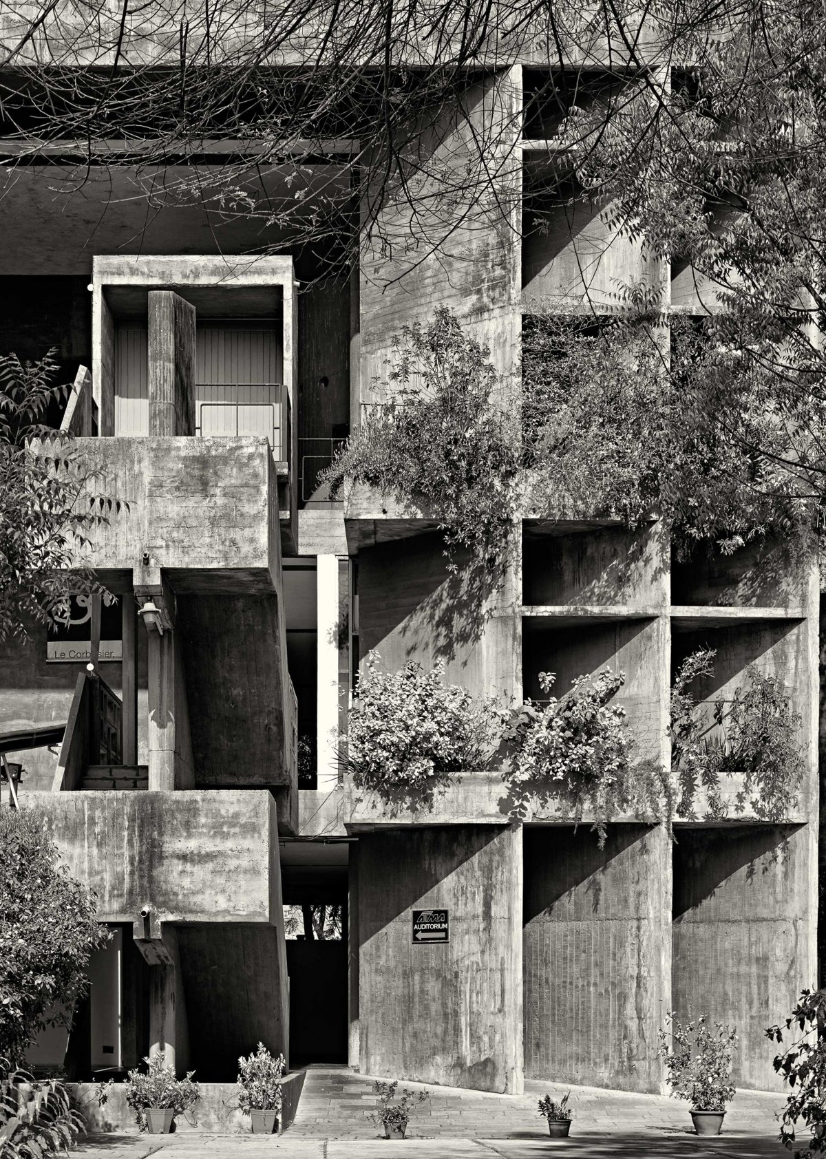 印度阿默达巴德纺织厂总部大楼-27