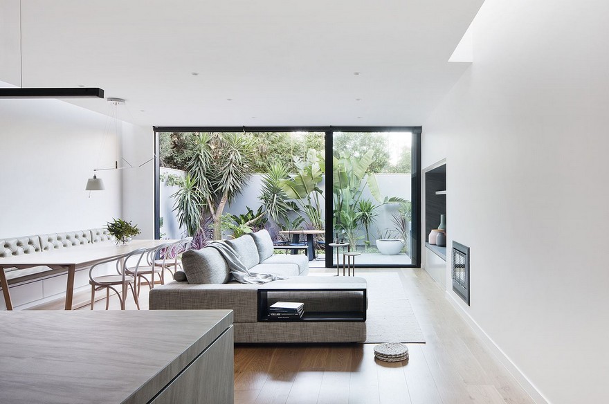 Japanese-Inspired House Features Luxurious Materials and Practical Detailing-23