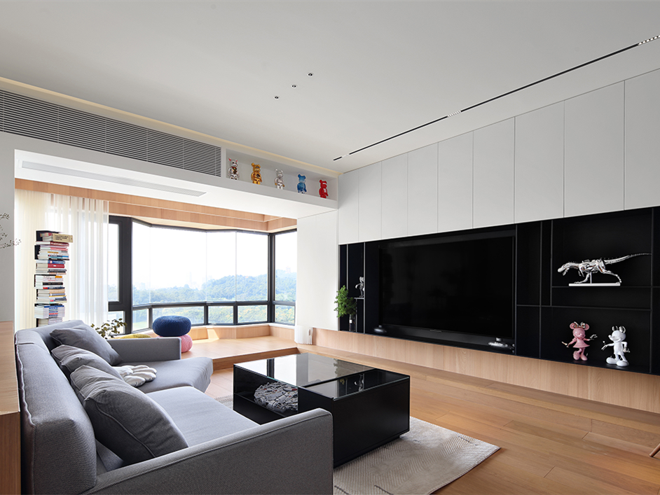 广州极简原木风的住宅-4