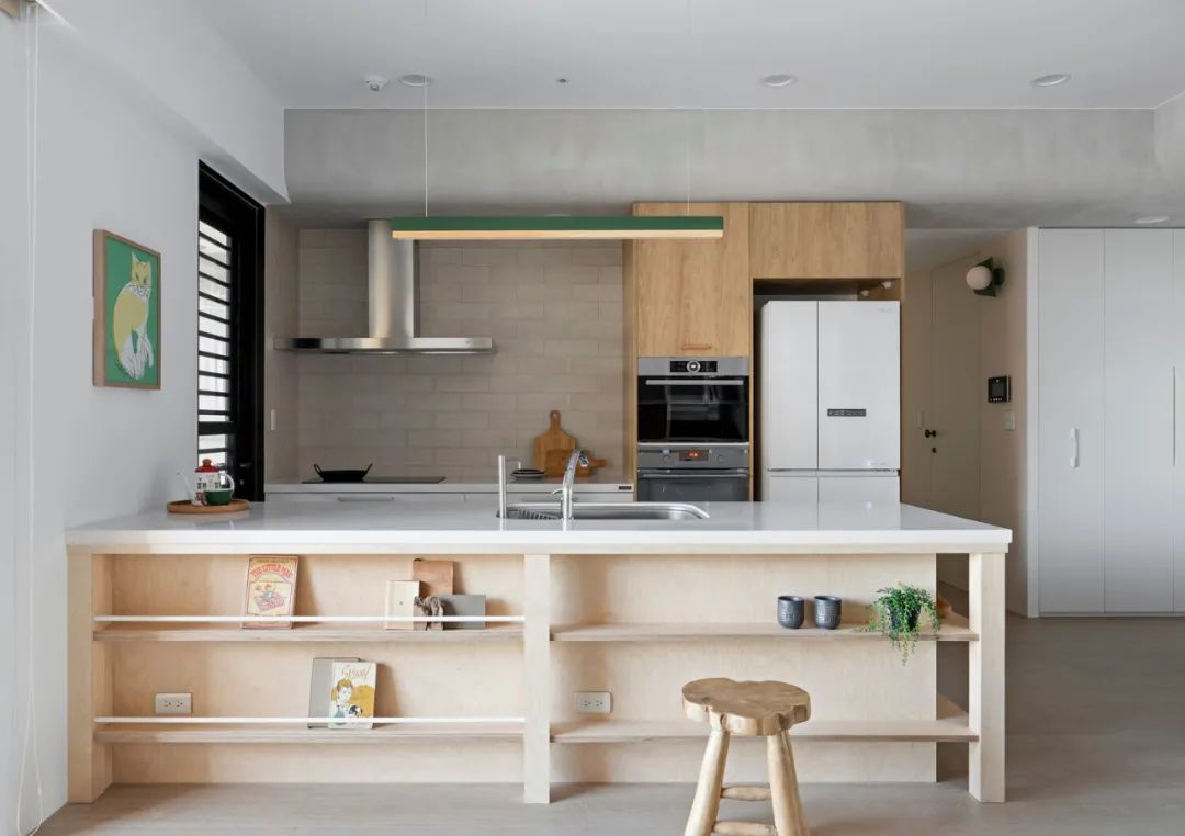 现代简约风的四口之家-19