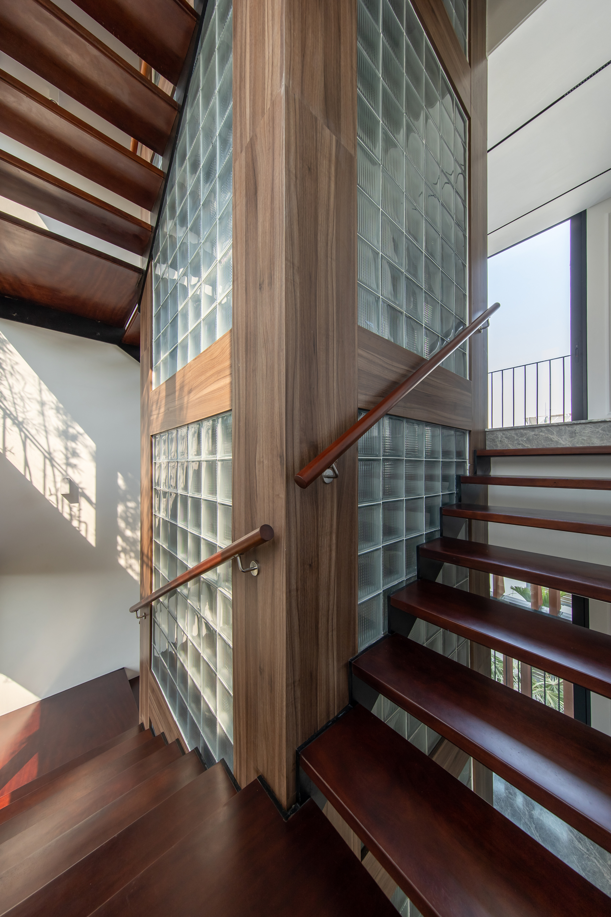 热带屋 1丨越南丨ARO Studio-40