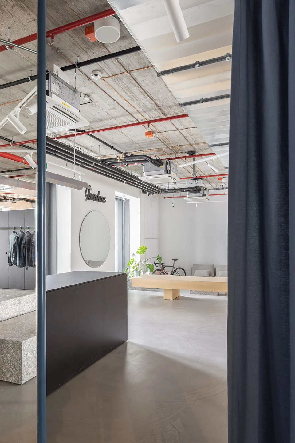 Isadore 商店室内设计丨斯洛伐克布拉迪斯拉发丨Grau Architects-24