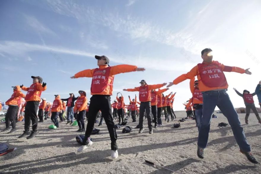 申远戈 5 挑战赛 | 戈壁徒步中的团队精神与设计亮点-12