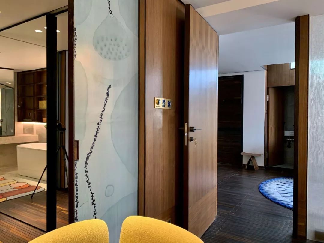 深圳听雪居 | 旧楼翻新,生活气息与设计美学的完美融合-46