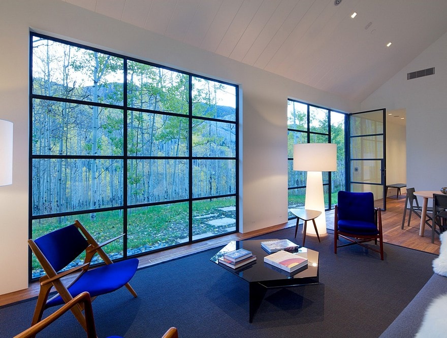 Cottage Black Provides a Retreat Within a Dense Aspen Grove-15