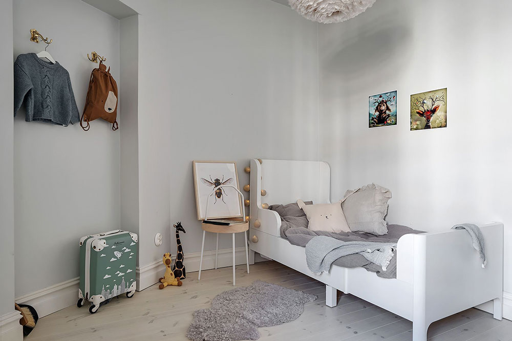 北欧风格公寓的彩色厨房设计-27