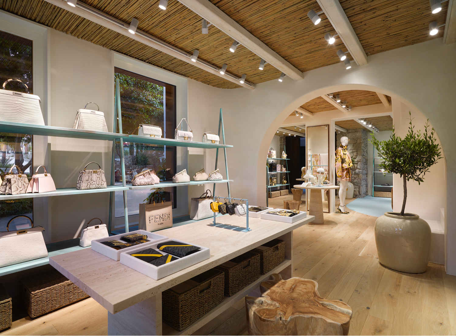 芬迪米科诺斯快闪店丨希腊丨Fendi 内部设计团队-5