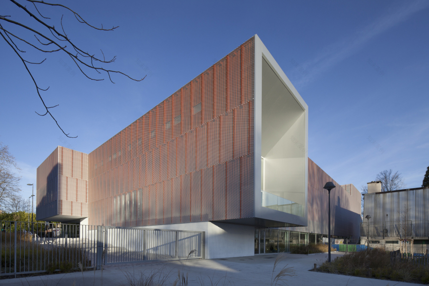 法国圣埃蒂安城市更新的地标 · Jean Gachet 体育馆-8