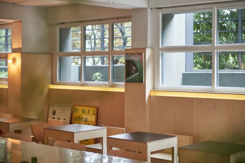 22 平 Wine Bar 的复古魅力-11