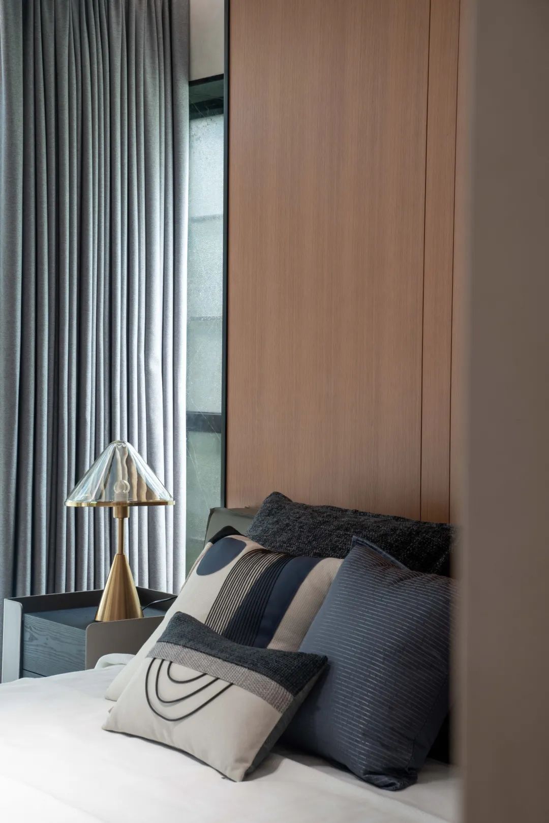 成都牧马山蔚蓝卡地亚别墅丨中国成都丨上海胤尊原创空间设计-36