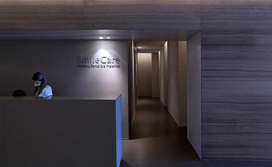 微笑牙医诊所丨葡萄牙丨Central Arquitectos-22