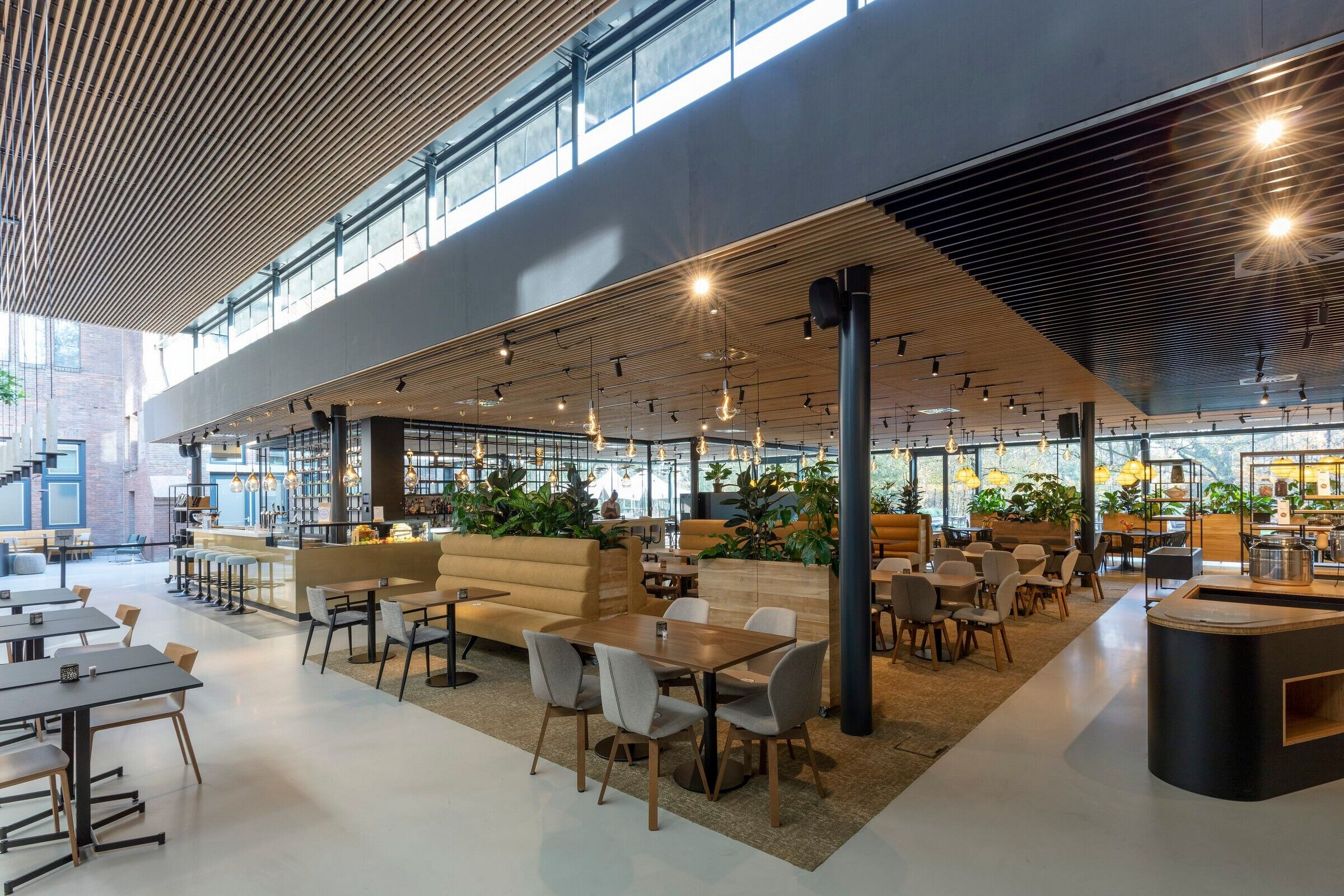 穿越时空的 monastery 餐厅丨荷兰丨Boparai Associates Architekten-20