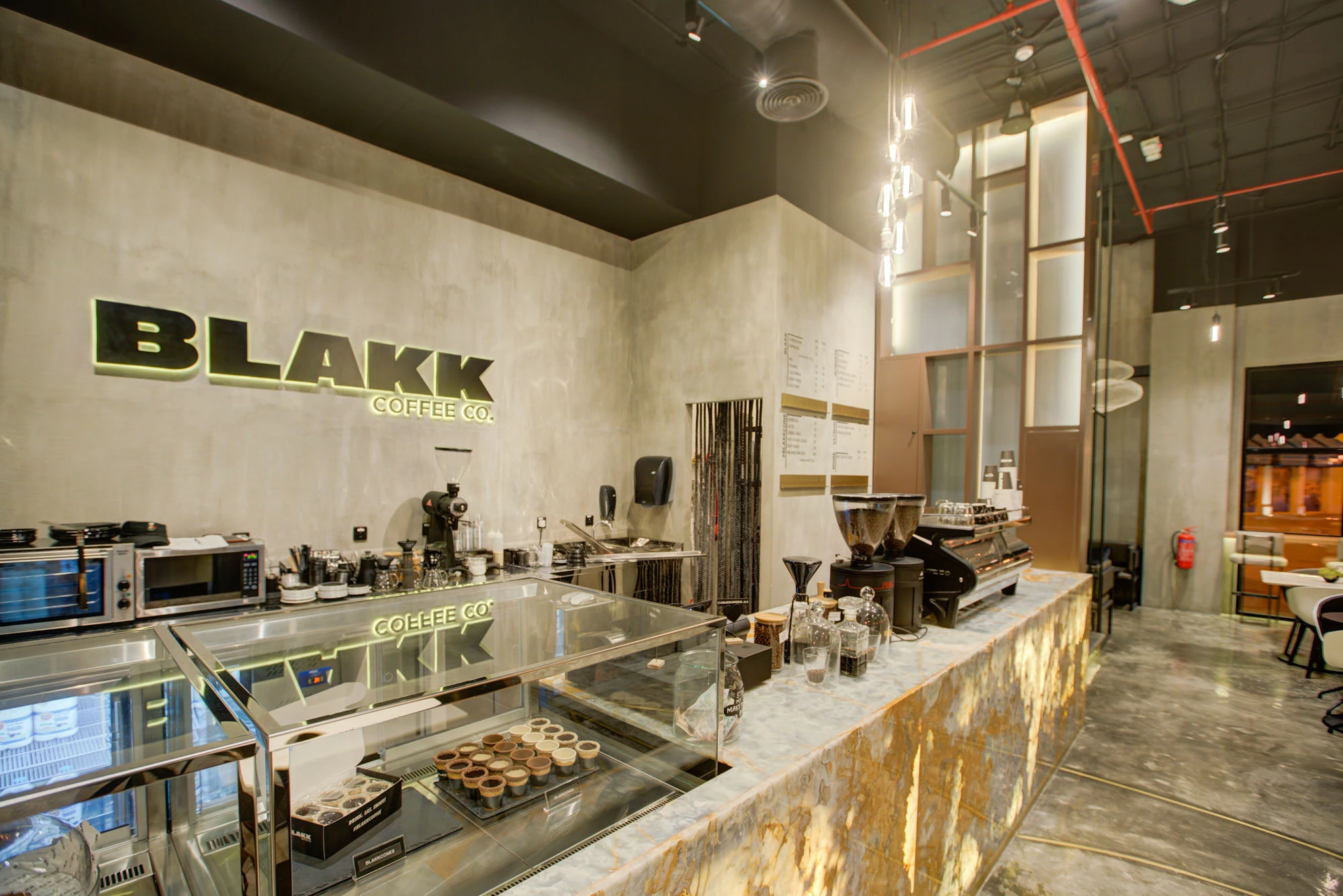 BLAKK COFFEE CO. - QATAR | BÖWE | Archello-2