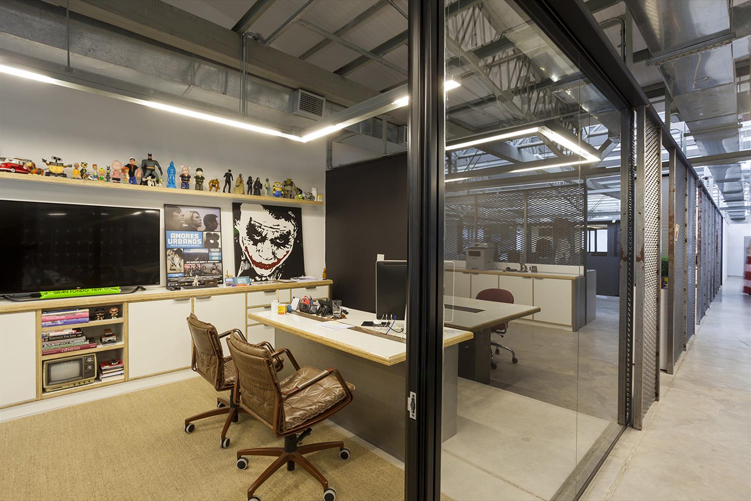 巴西 Paranoid 广告公司办公室-18